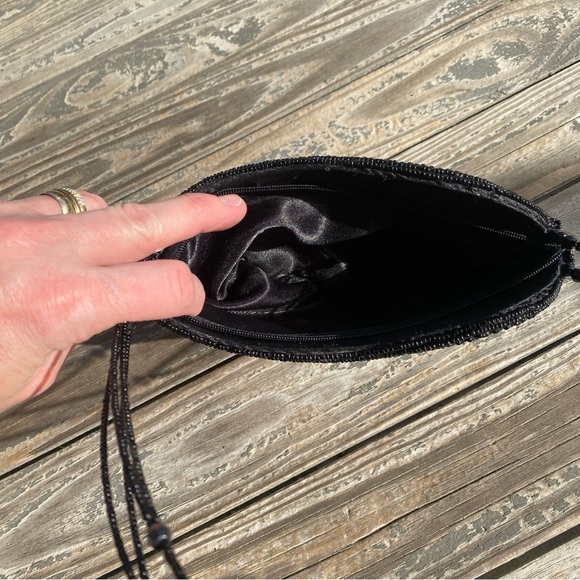 Vintage beaded clutch purse - Picture 3 of 4